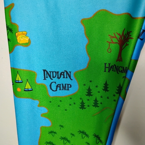 Main Street Bella Neverland Map Capri Leggings Peter Pan Inspired XL - Picture 5 of 9